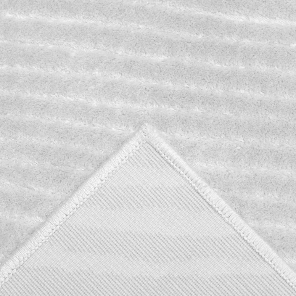 Tapete gris de textura suave con diseño de líneas de estilo moderno (Highlands T707-169)